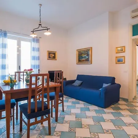 Marina Grande,102 - Blue Horizon